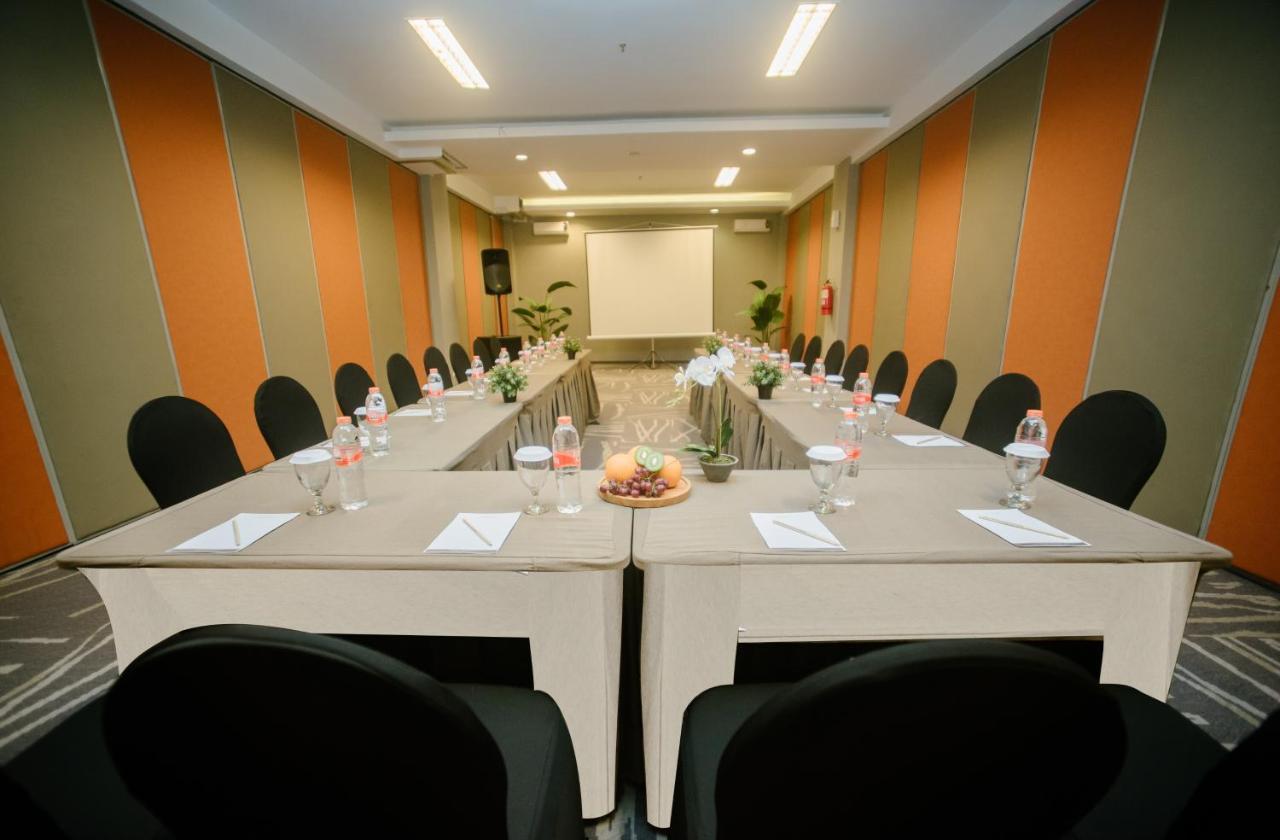 The Bountie Hotel And Convention Centre Sukabumi Exterior foto