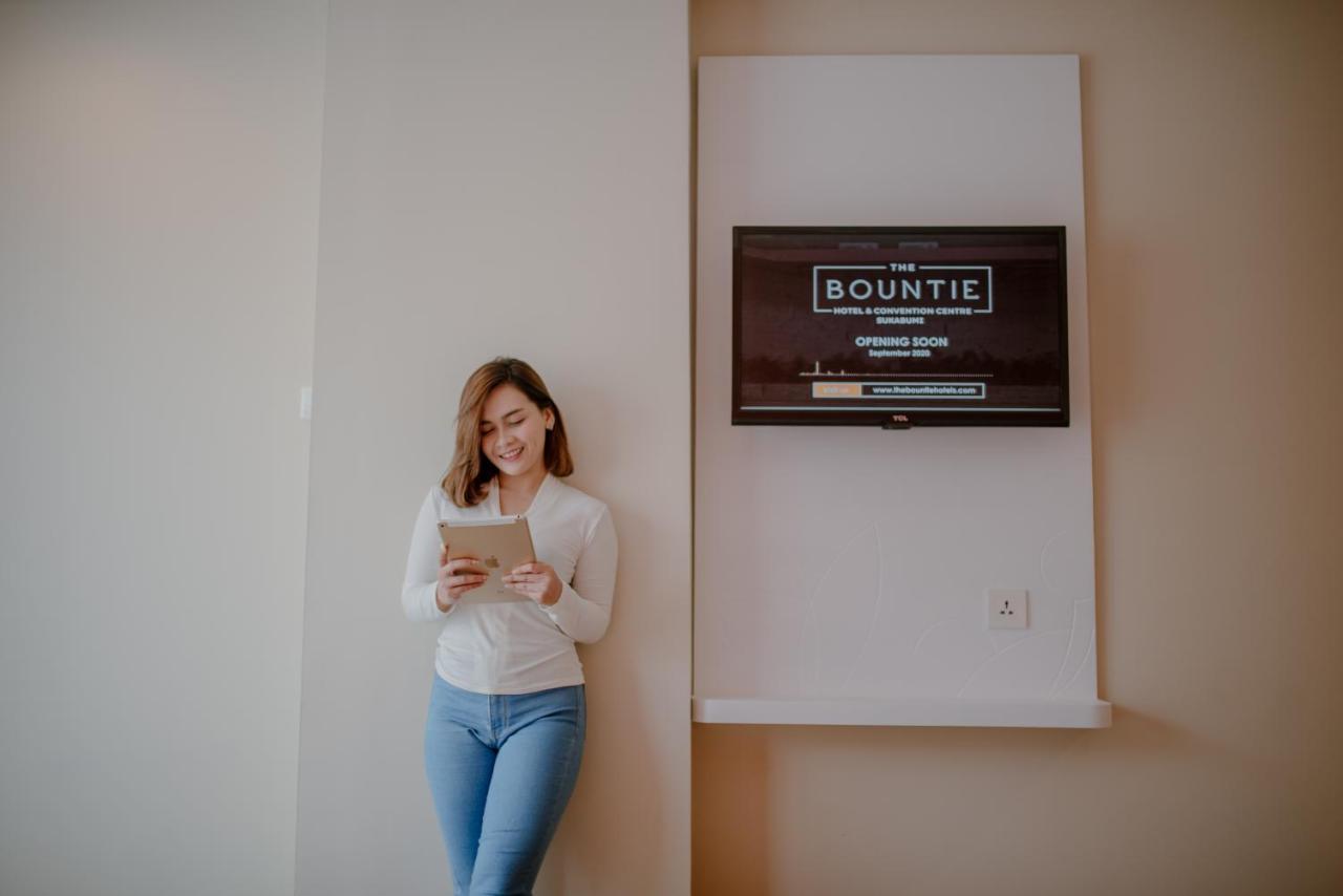 The Bountie Hotel And Convention Centre Sukabumi Exterior foto