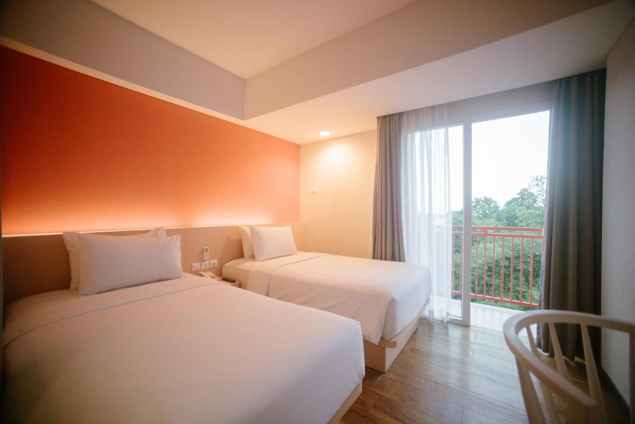 The Bountie Hotel And Convention Centre Sukabumi Exterior foto