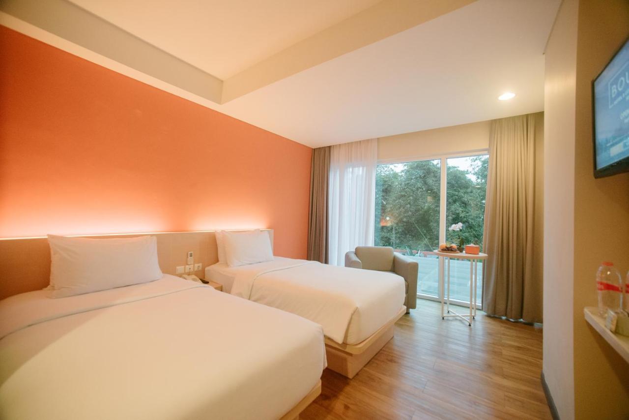 The Bountie Hotel And Convention Centre Sukabumi Exterior foto