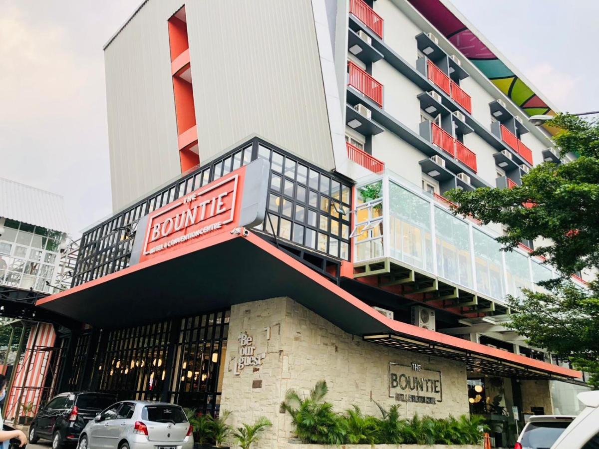 The Bountie Hotel And Convention Centre Sukabumi Exterior foto